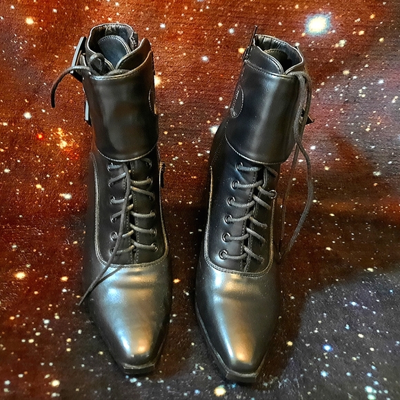 LAMODA Dolls Kill older rare Goth flared buckle Heel Booties witchy Halloween - Picture 2 of 6